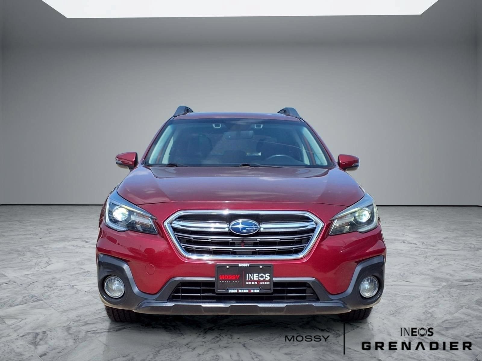 Used 2019 Subaru Outback 2.5i Limited AWD/4WD image 3
