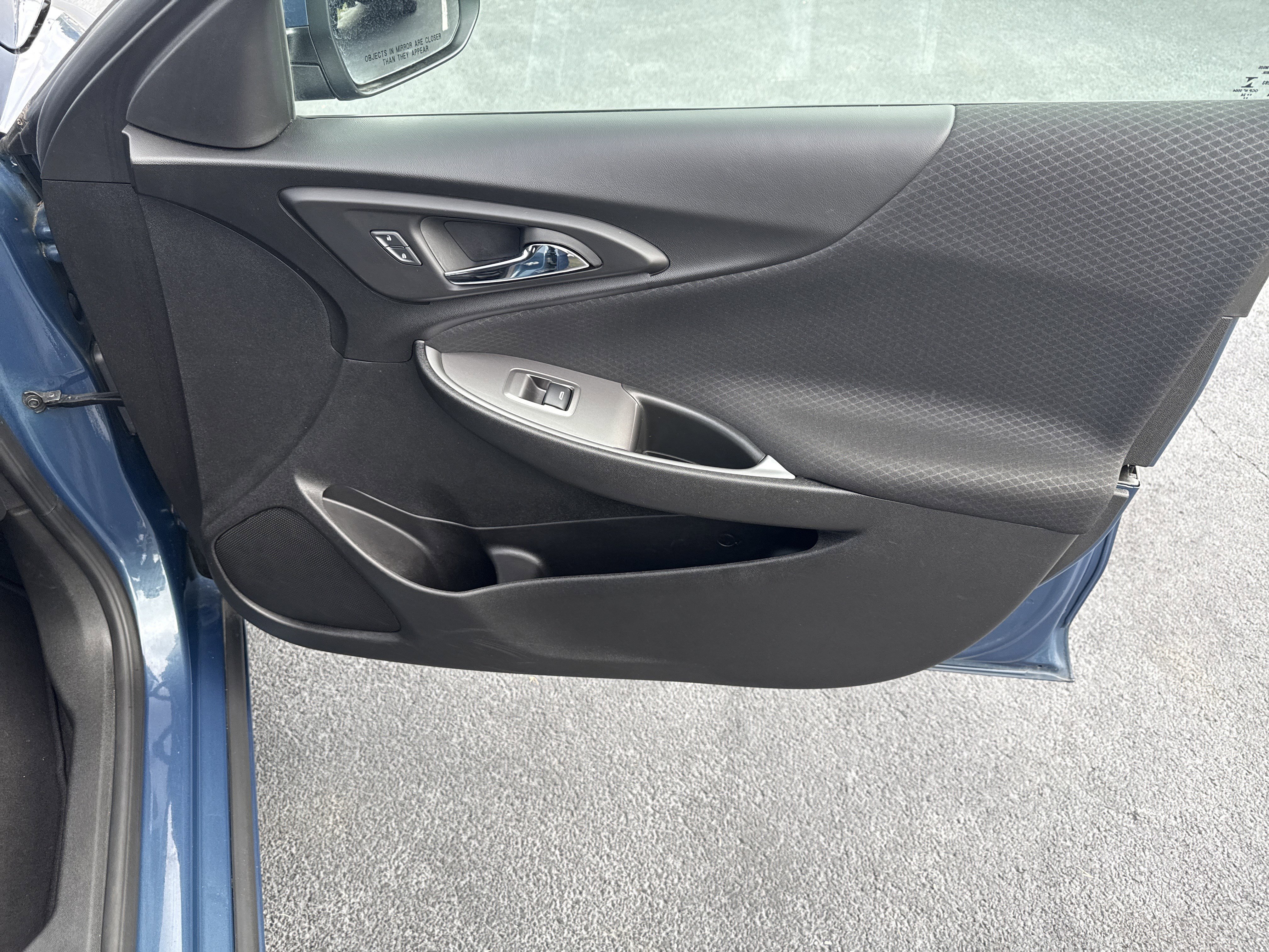 Used 2024 Chevrolet Malibu LT image 36