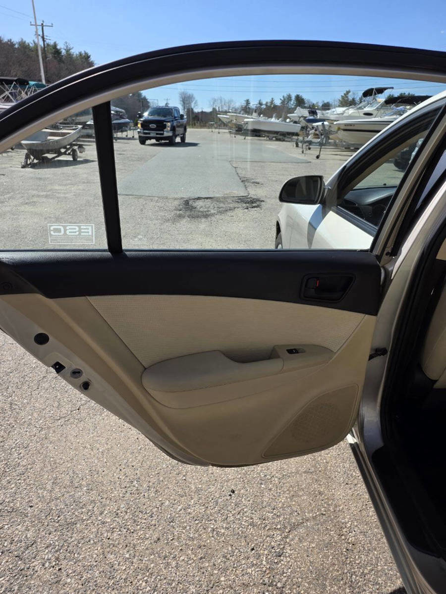 Used 2009 Hyundai Sonata GLS FWD image 18