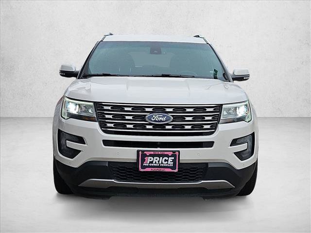 Used 2016 Ford Explorer Limited w/ Equipment Group 301A FWD image 2