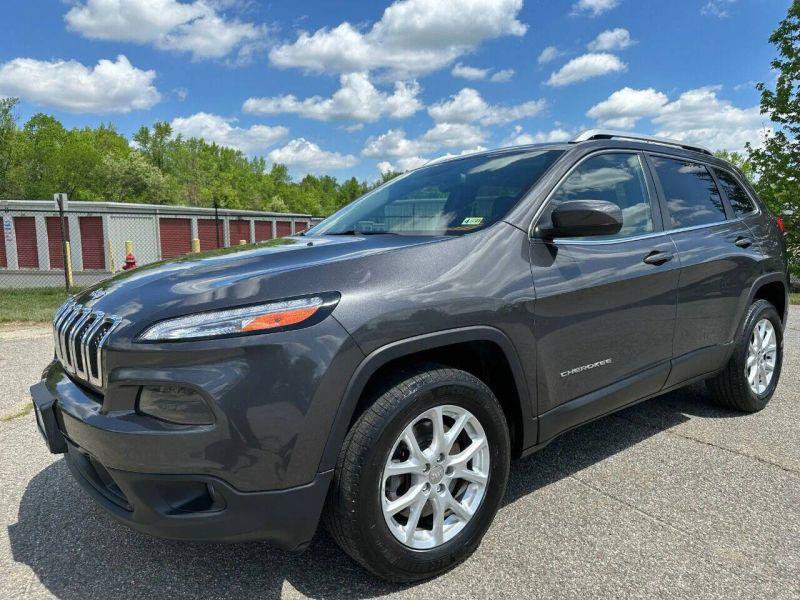 Used 2015 Jeep Cherokee Latitude w/ Cold Weather Group