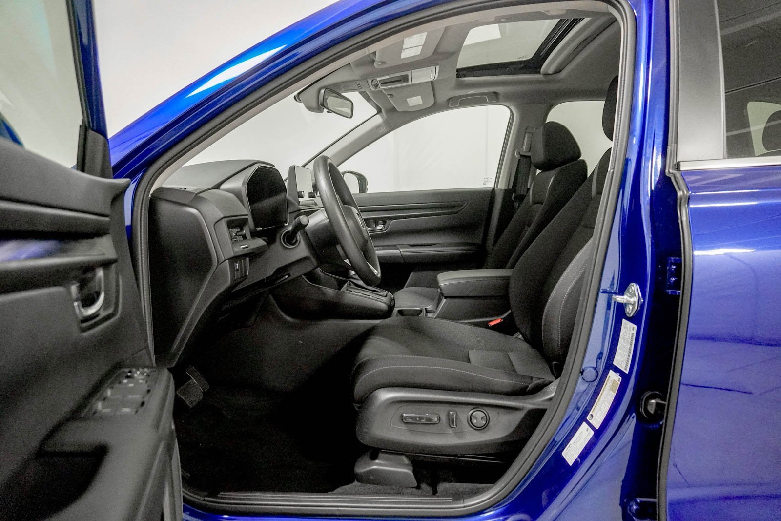 Certified 2025 Honda CR-V EX image 19