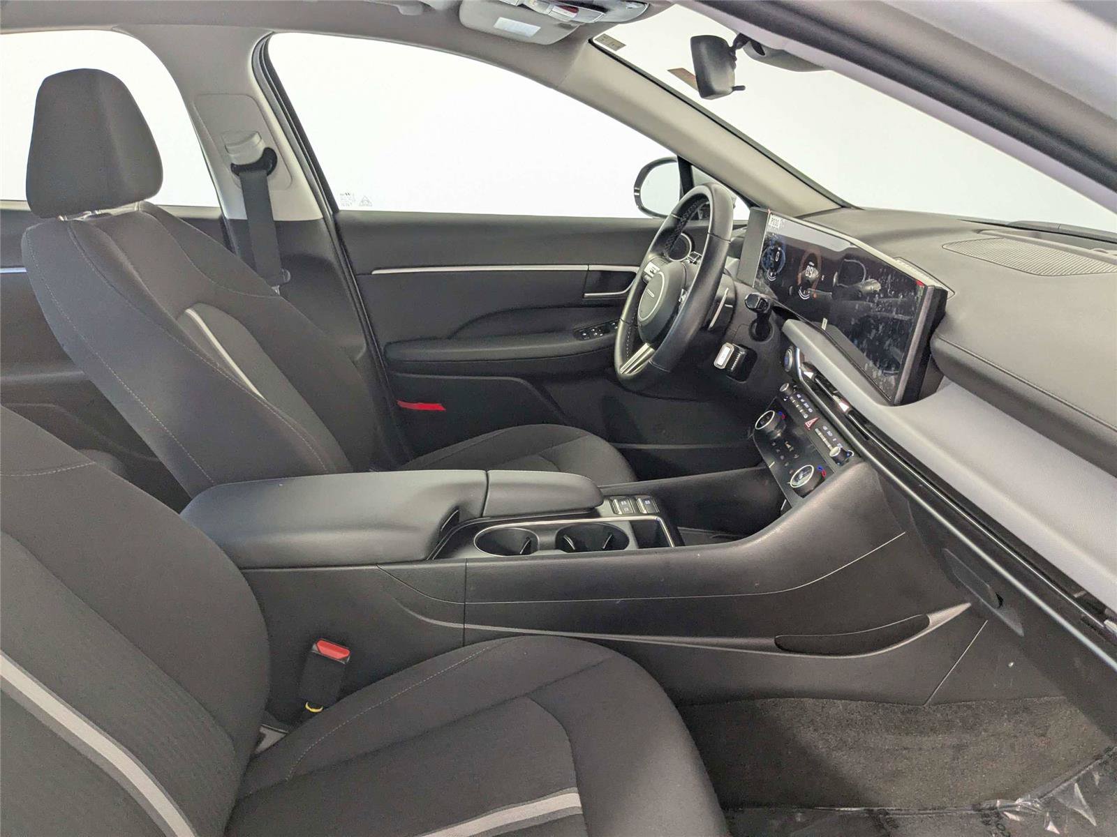 Used 2026 Hyundai Sonata SEL FWD image 29