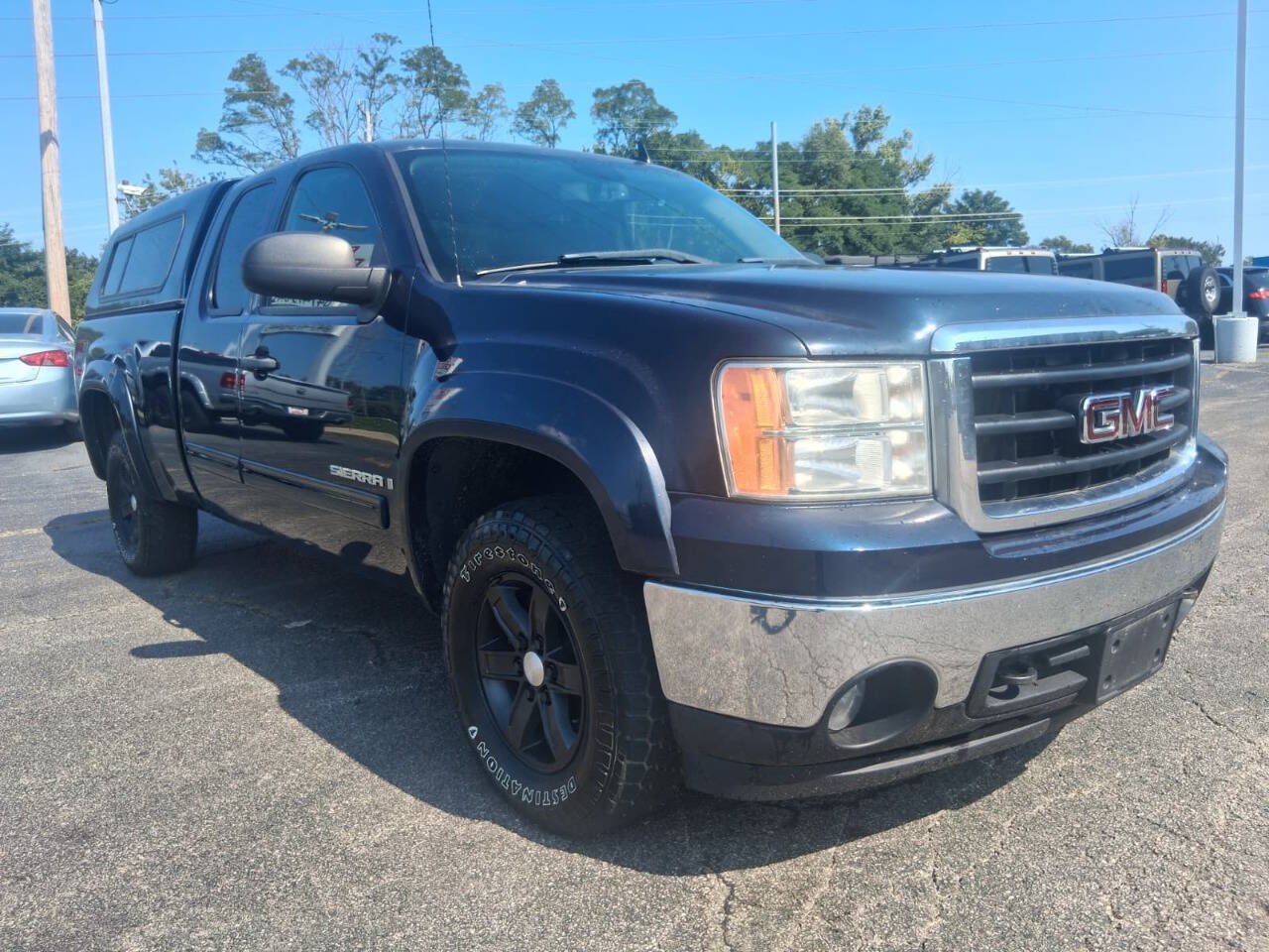 Used 2008 GMC Sierra 1500 SLE w/ Power Pack Plus AWD/4WD image 3