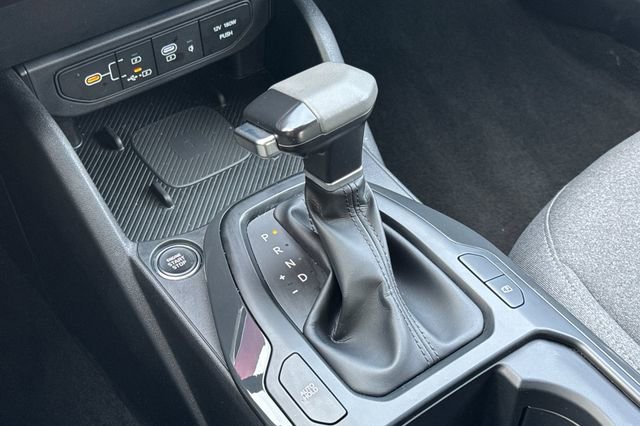 Certified 2025 Kia K4 EX image 26
