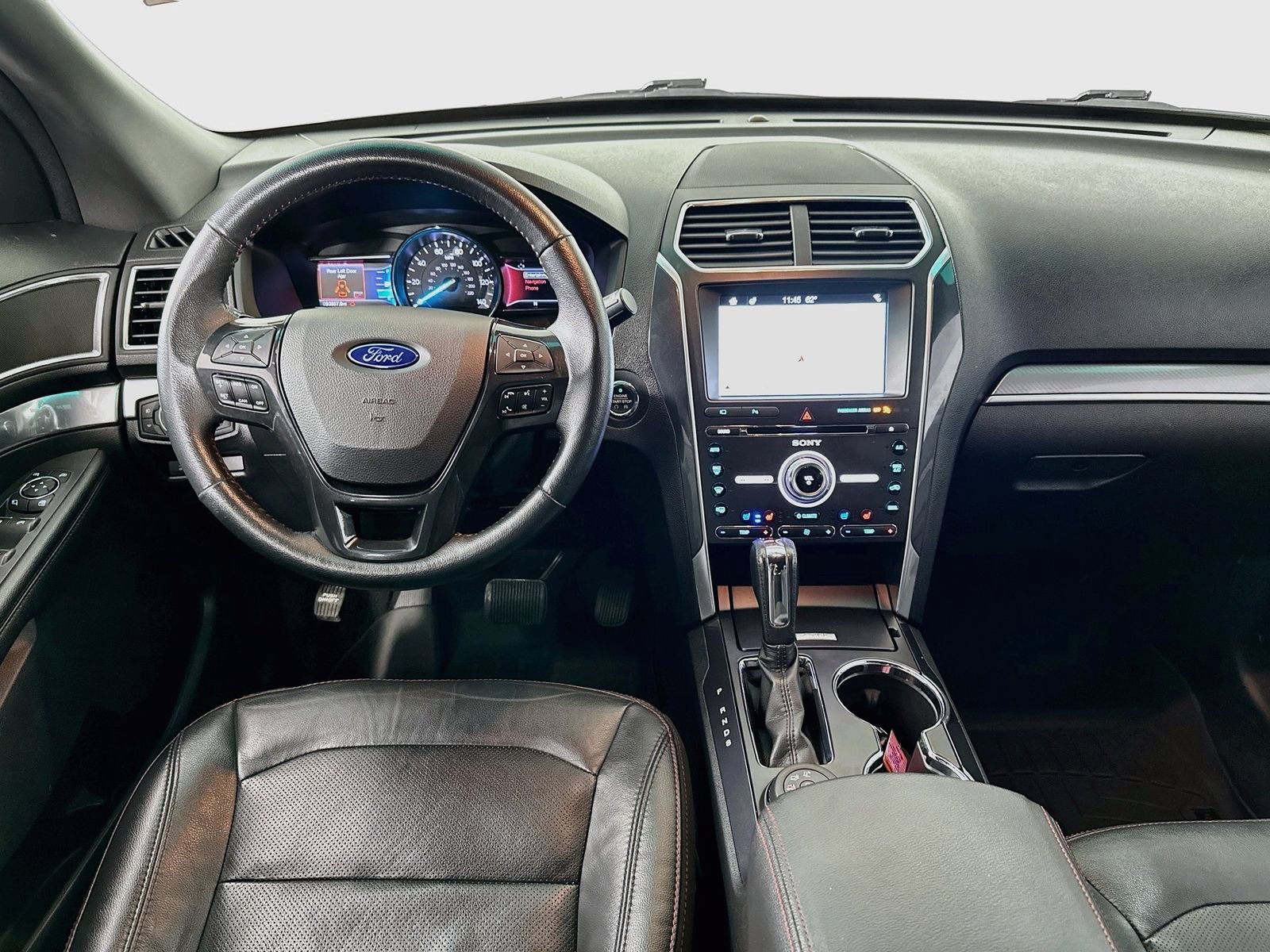 Used 2017 Ford Explorer Sport w/ Equipment Group 401A AWD/4WD image 23
