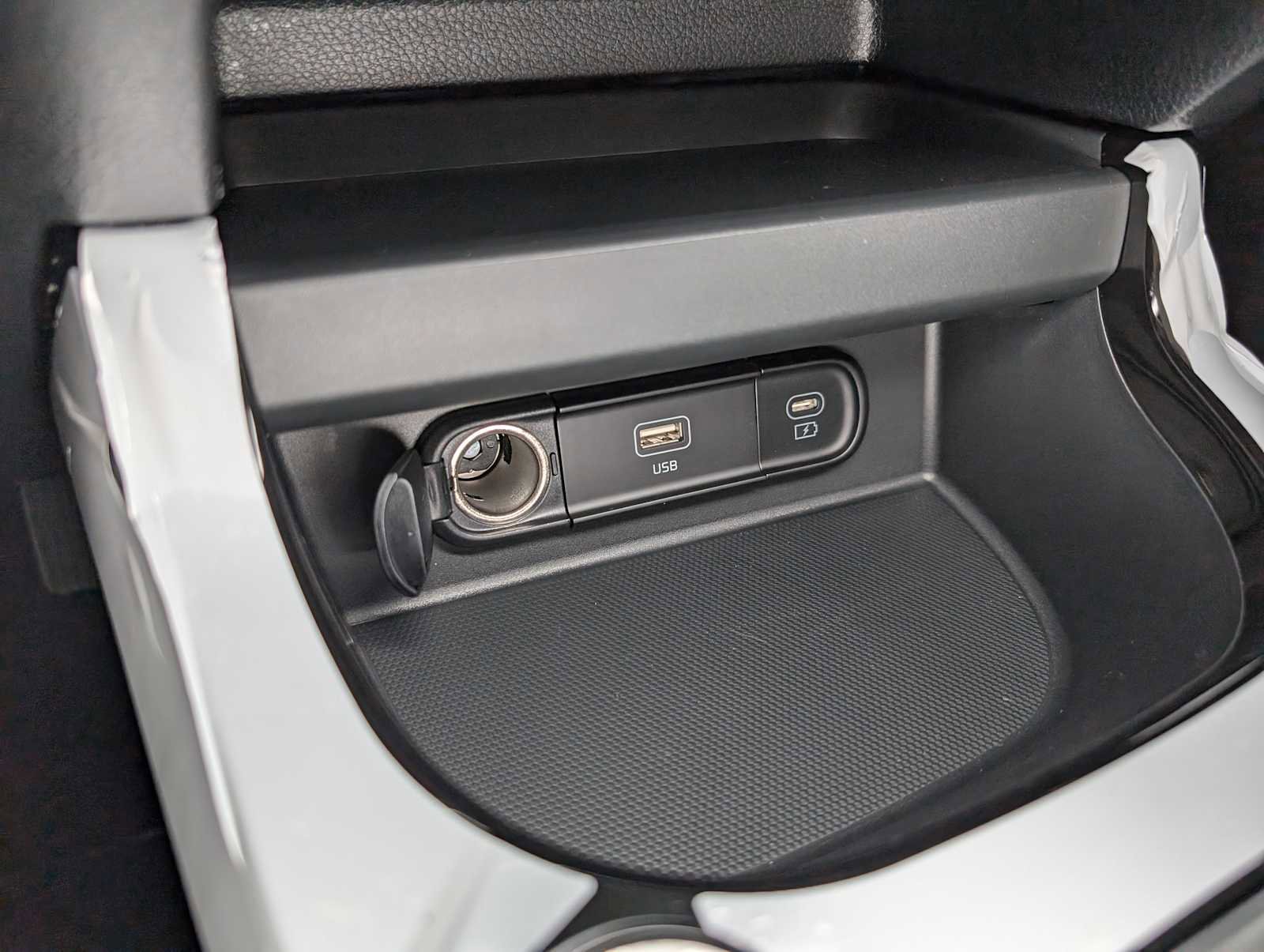 New 2026 Kia Seltos S image 25