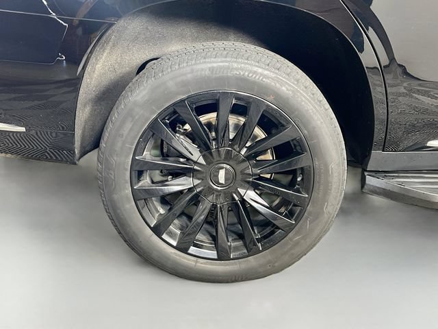 Used 2023 Cadillac Escalade Premium Luxury w/ LPO, Floor Liner Package AWD/4WD image 41