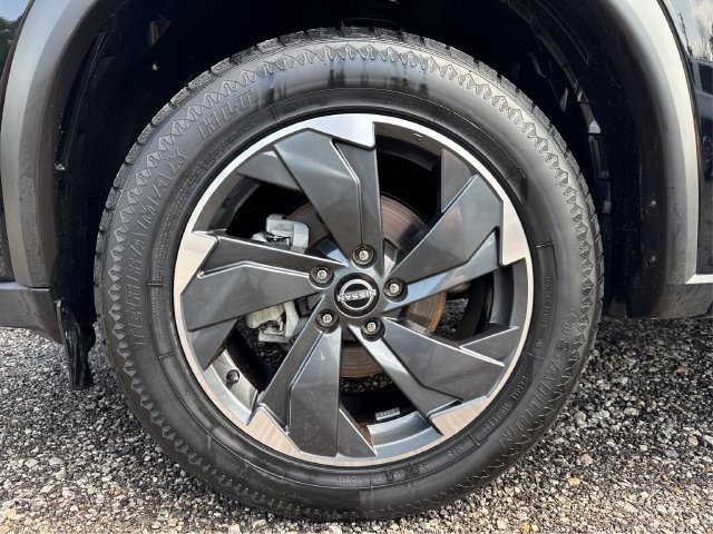 Used 2024 Nissan Rogue SV AWD/4WD image 26
