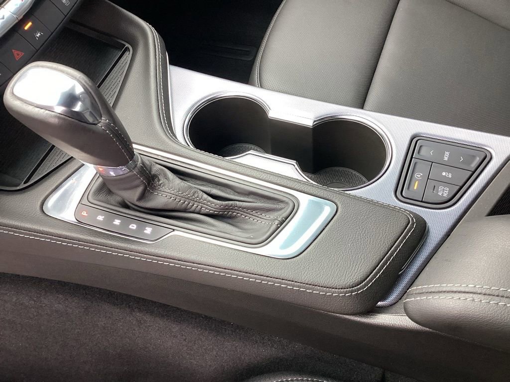 Used 2025 Cadillac CT4 Premium Luxury image 30