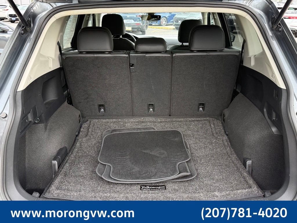 Used 2023 Volkswagen Tiguan SE w/ Panoramic Sunroof Package AWD/4WD image 17