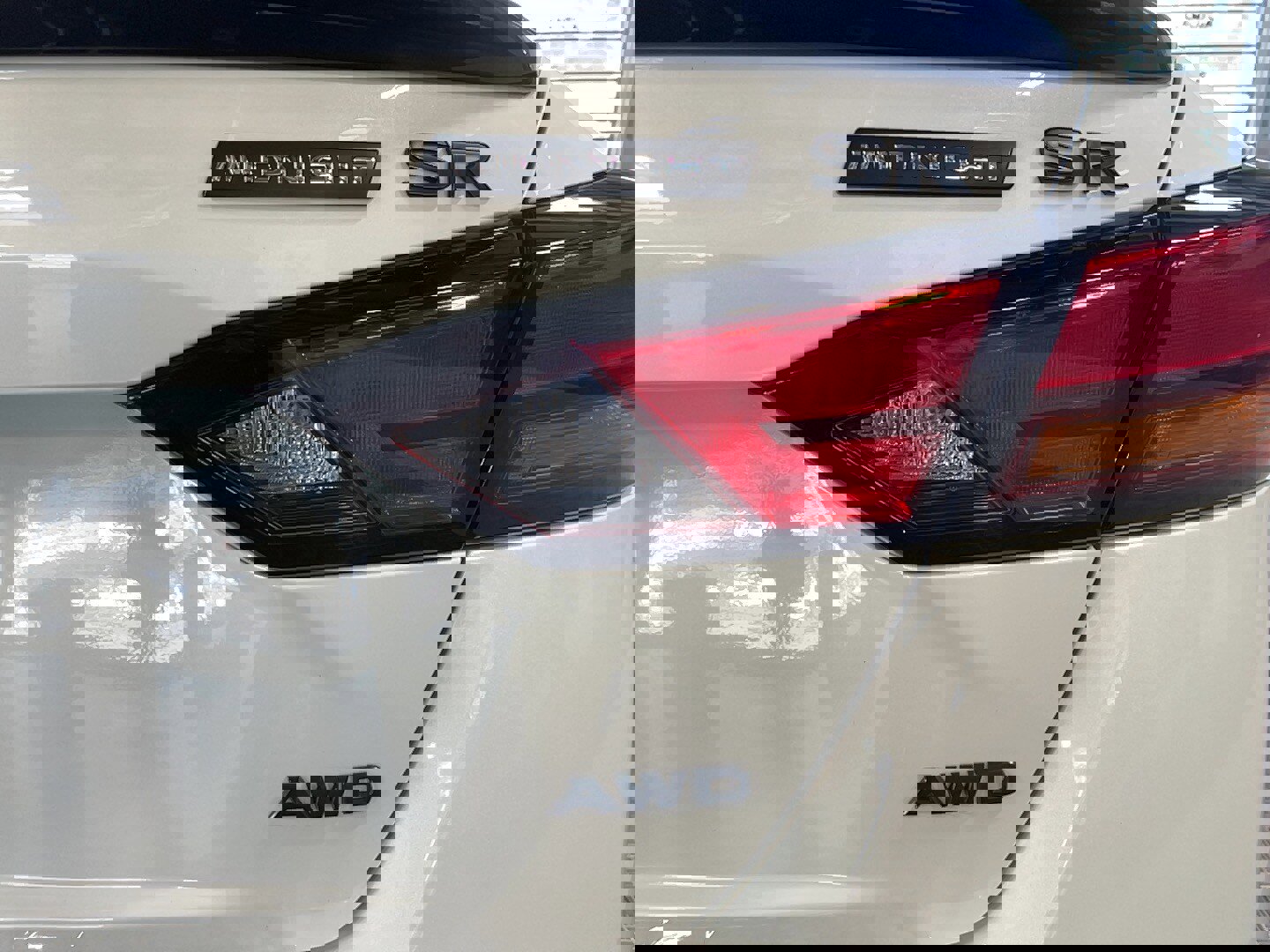 Used 2022 Nissan Altima 2.5 SR w/ Midnight Edition Package image 7