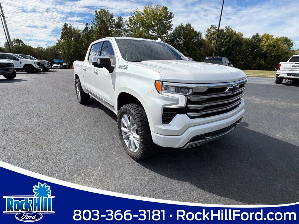 Used 2022 Chevrolet Silverado 1500 High Country w/ High Country Premium Package AWD/4WD image 1