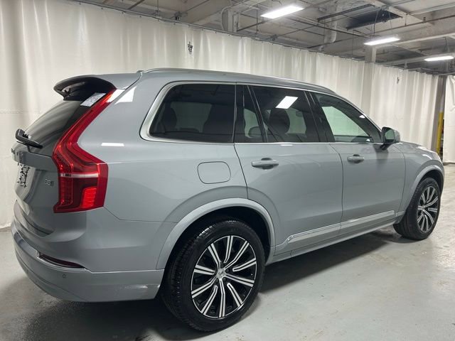 Used 2025 Volvo XC90 B5 Core image 3