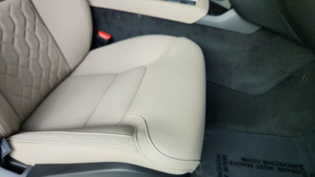 New 2026 Volvo XC90 B5 Plus AWD/4WD image 38