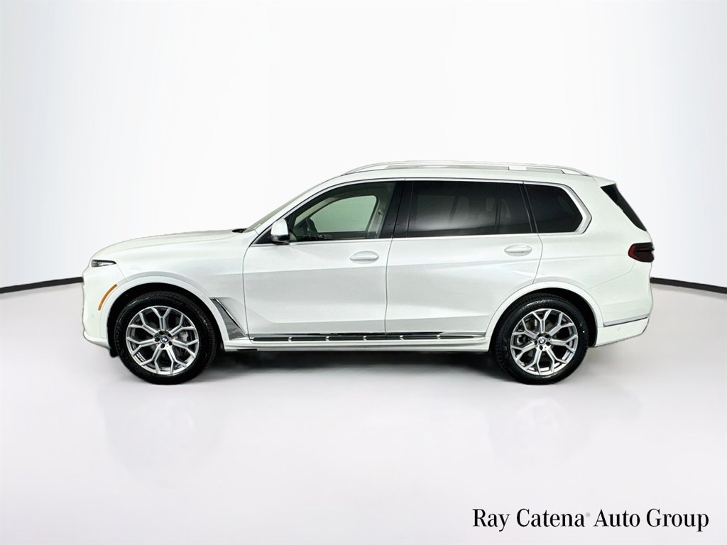 Used 2026 BMW X7 xDrive40i AWD/4WD image 4