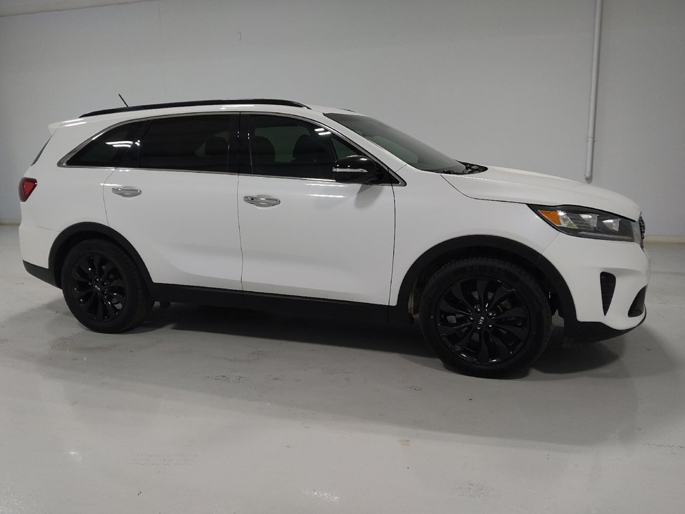 Used 2020 Kia Sorento S FWD image 11
