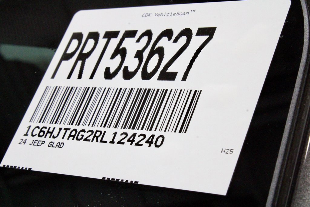 Used 2024 Jeep Gladiator Sport image 35