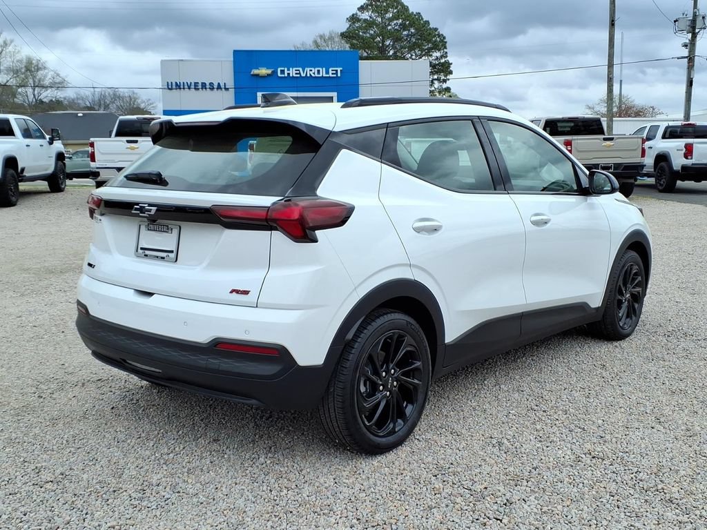 New 2027 Chevrolet Bolt RS FWD image 8