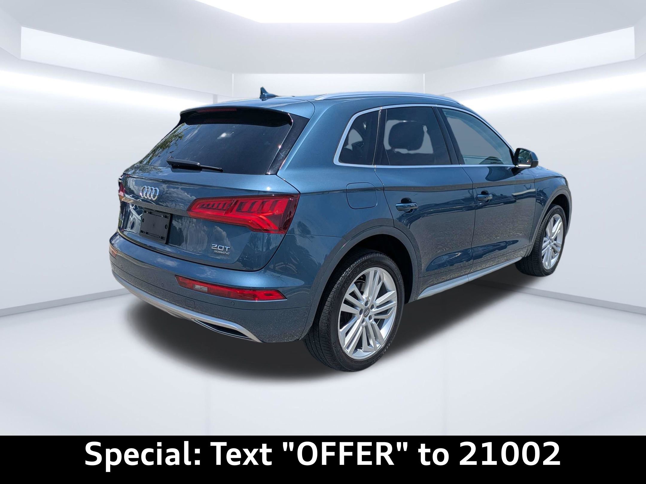 Used 2018 Audi Q5 Prestige w/ Prestige Package AWD/4WD image 3