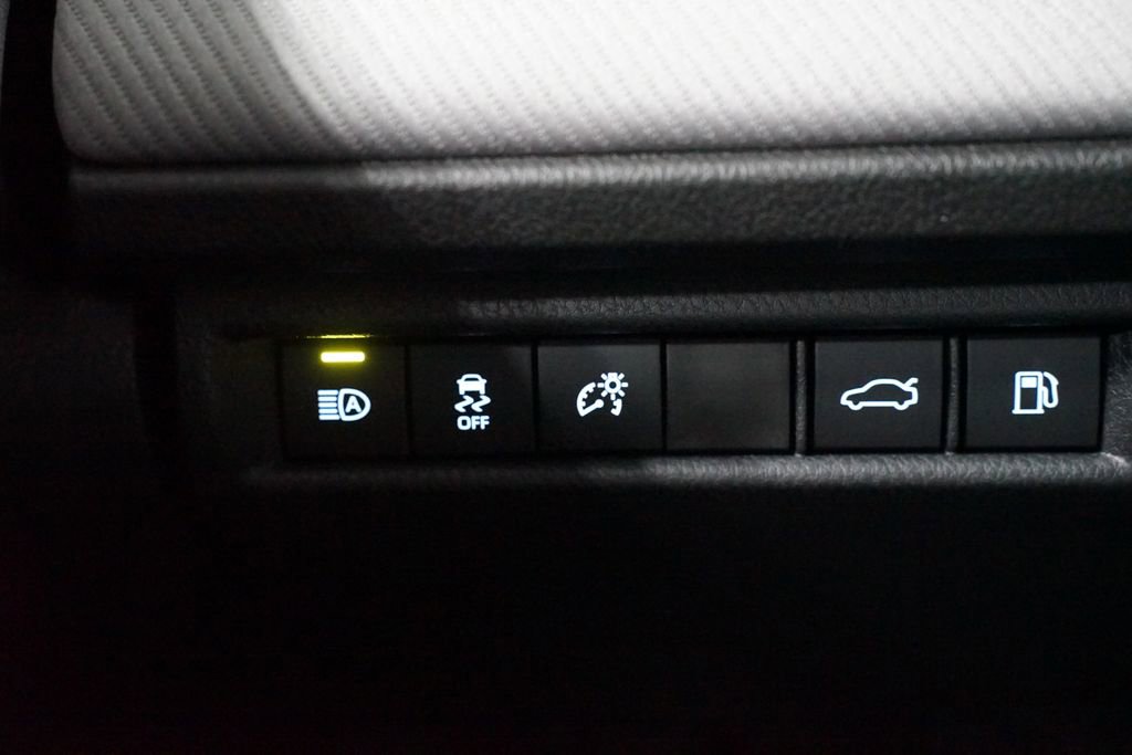 New 2026 Toyota Camry SE image 25