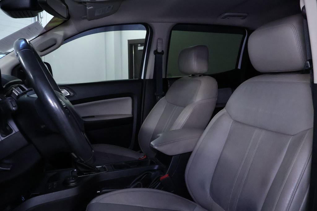 Used 2019 Ford Ranger Lariat w/ Equipment Group 501A Mid image 14