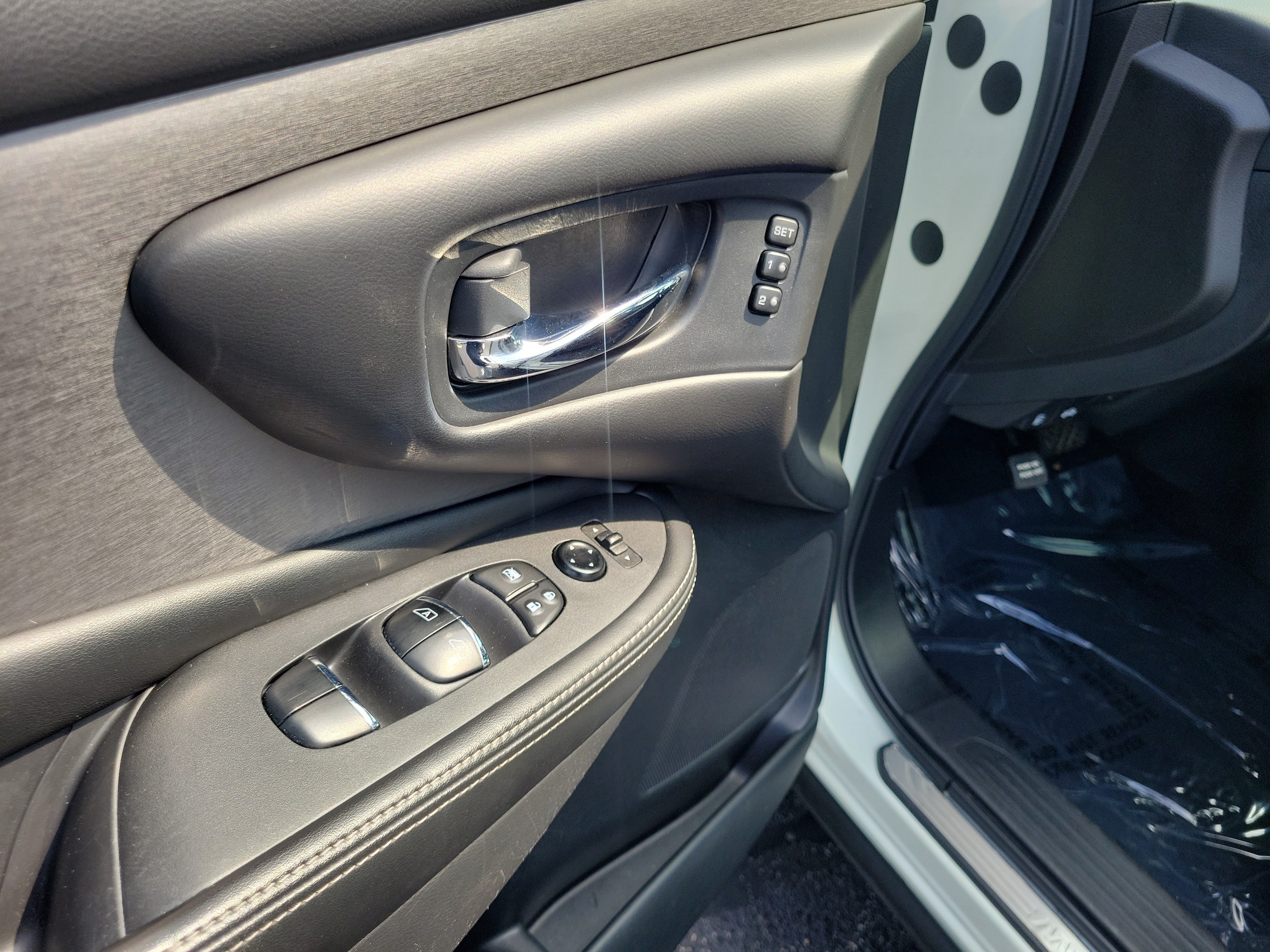 Certified 2021 Nissan Murano SL w/ SL Moonroof Package AWD/4WD image 18