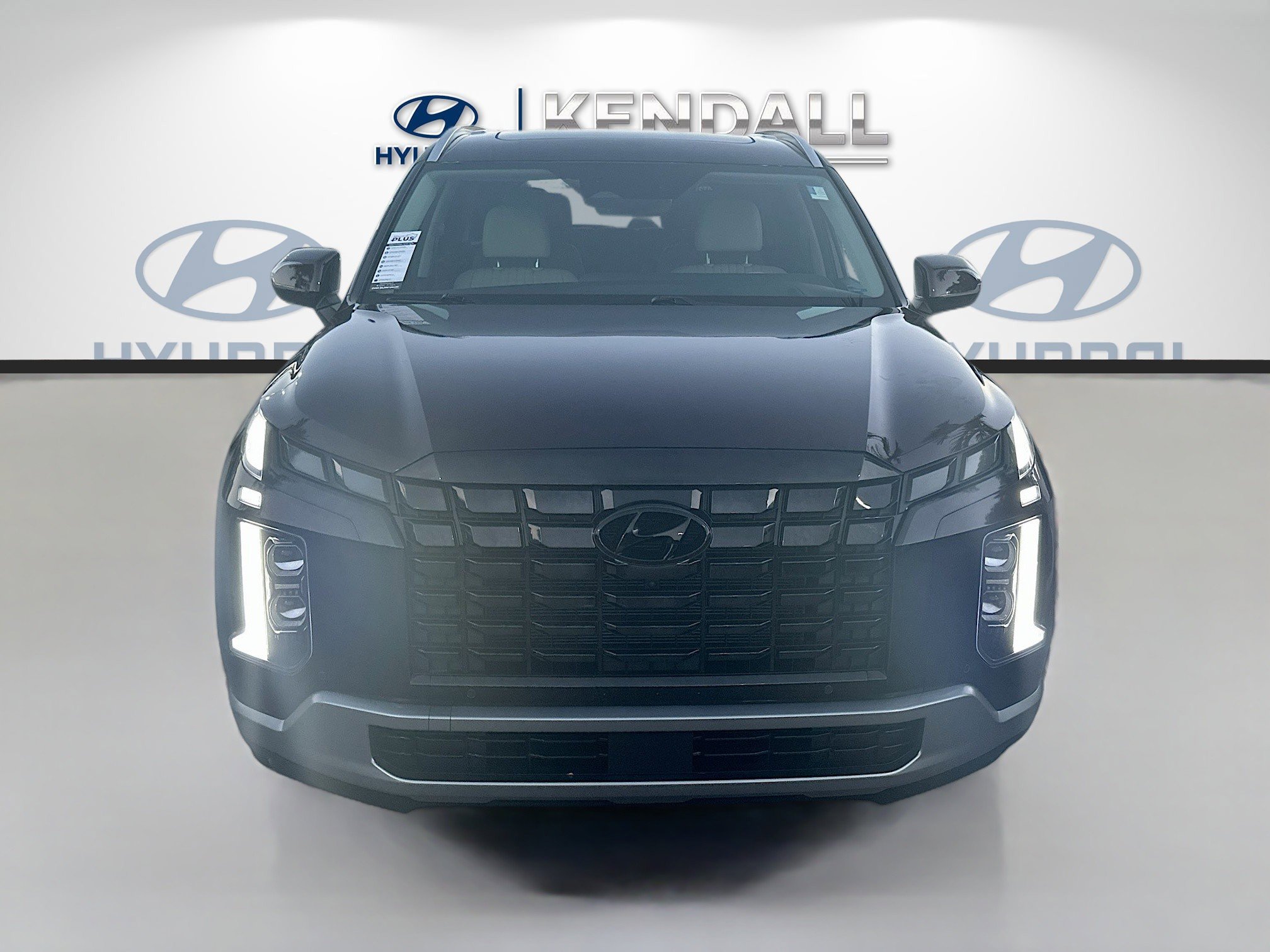 Certified 2024 Hyundai Palisade Limited image 2