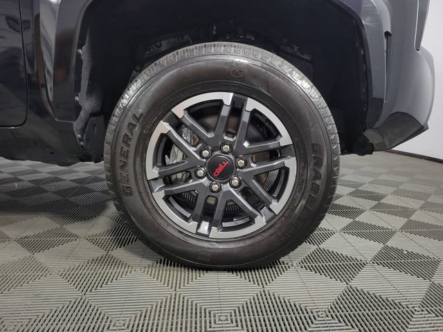 Used 2025 Toyota Tacoma TRD Sport RWD image 11