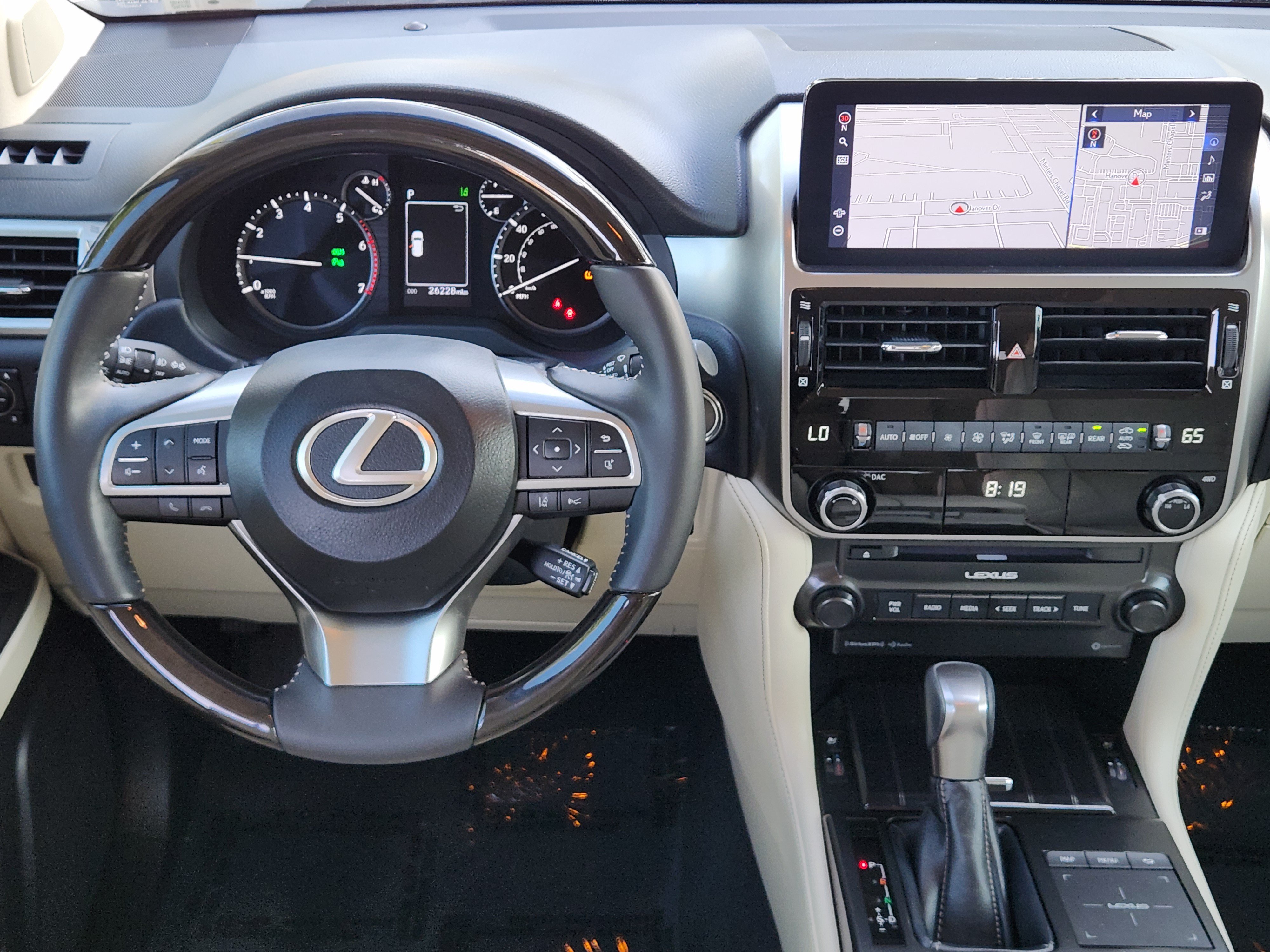 Used 2023 Lexus GX 460 Premium w/ Premium Package AWD/4WD image 26