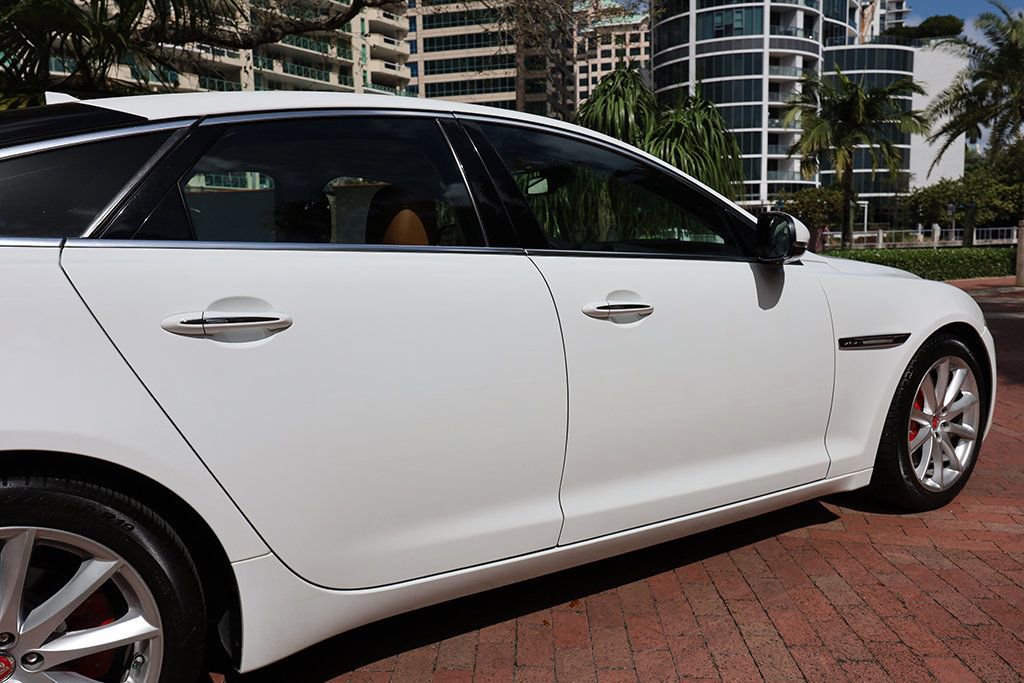 Used 2014 Jaguar XJ AWD image 23