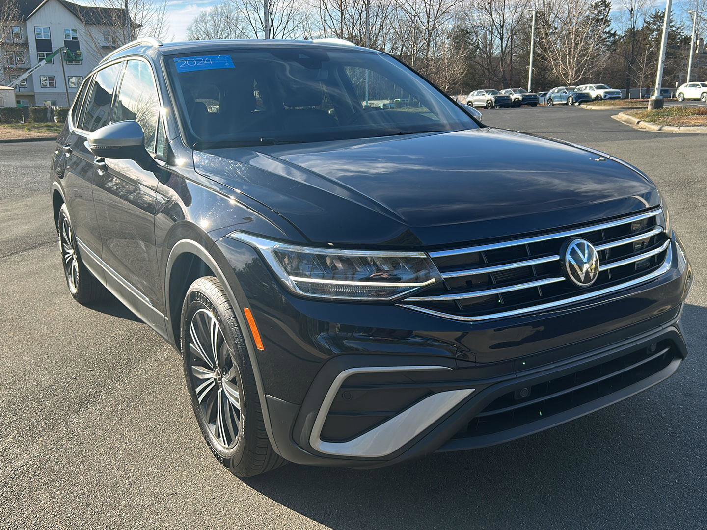 Certified 2024 Volkswagen Tiguan Wolfsburg Edition image 9