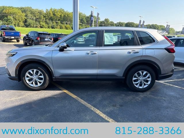 Used 2023 Honda CR-V LX image 5