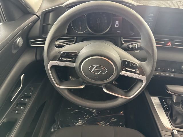 Used 2021 Hyundai Elantra SEL image 24