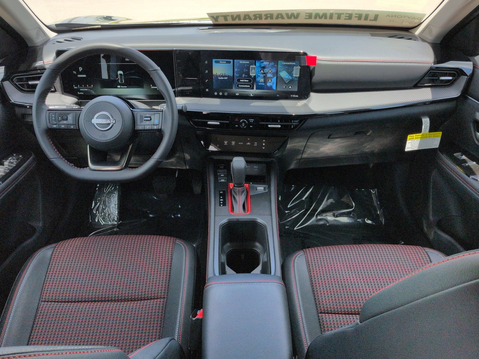 New 2026 Nissan Kicks SR FWD image 16