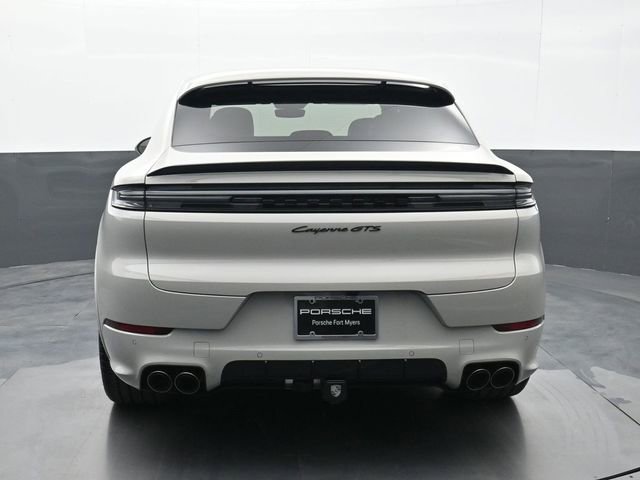 New 2026 Porsche Cayenne GTS image 22