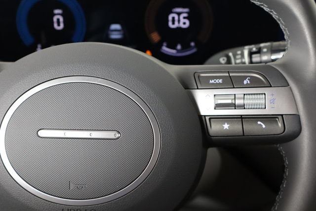 Used 2026 Hyundai Kona SEL Sport FWD image 9