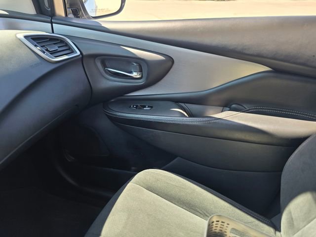 Used 2021 Nissan Murano SV FWD image 29