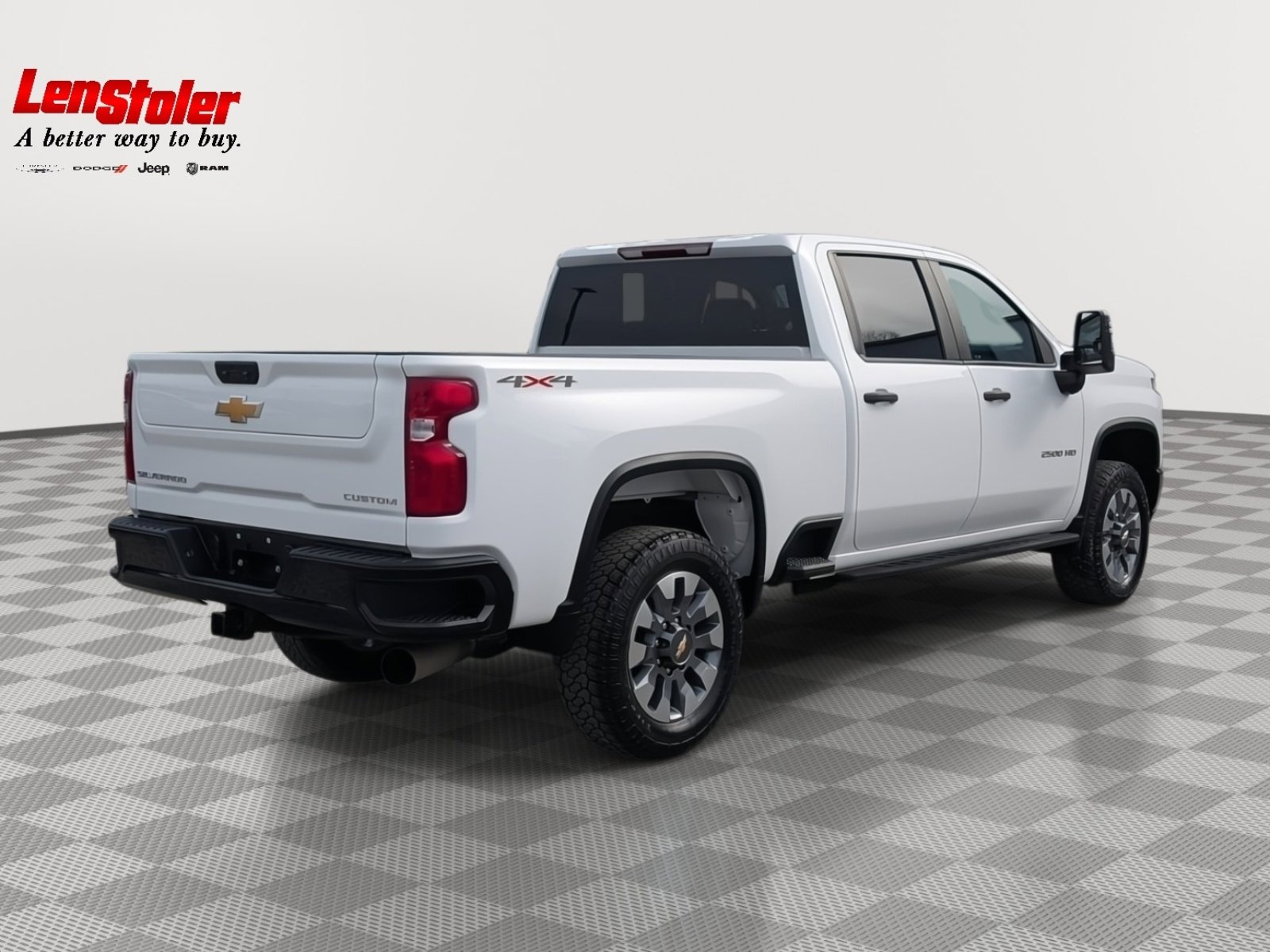 Used 2023 Chevrolet Silverado 2500 Custom w/ Custom Value Package image 5