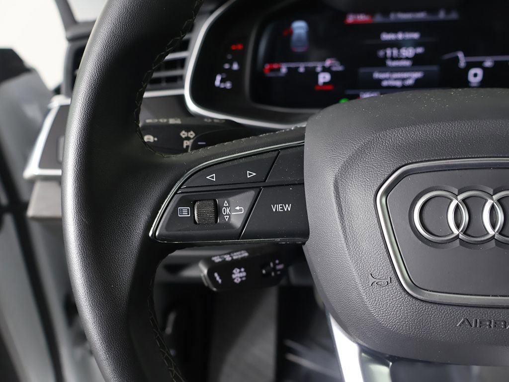 Used 2023 Audi Q8 Premium Plus image 39