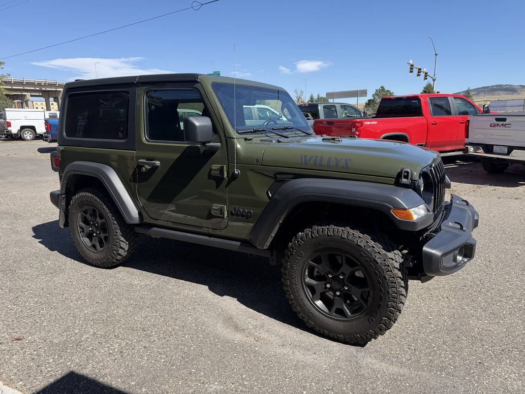 Used 2022 Jeep Wrangler Sport AWD/4WD image 23