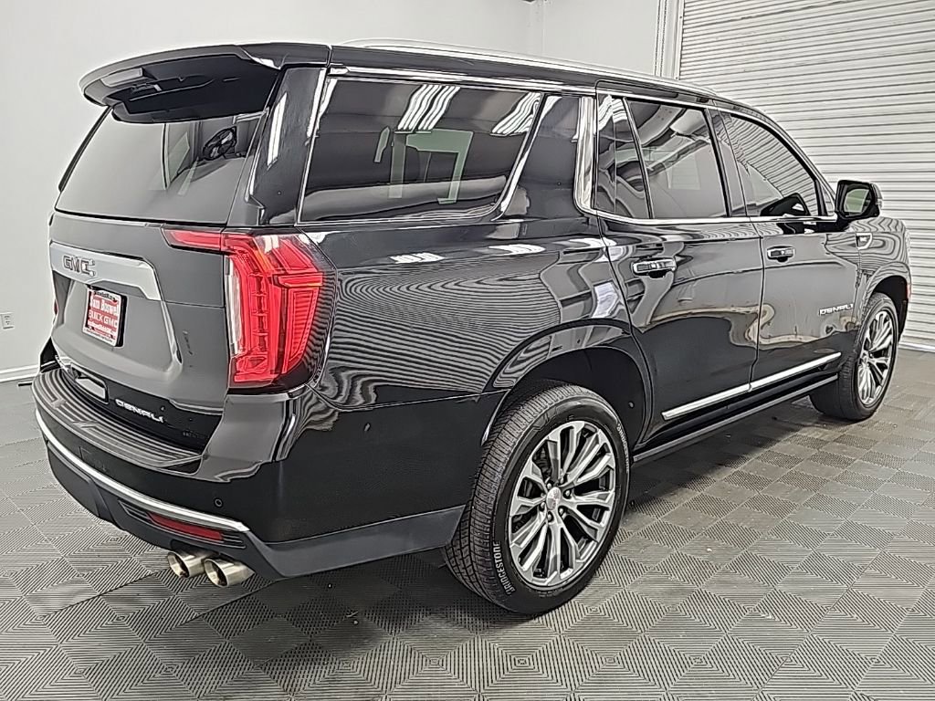 Used 2021 GMC Yukon Denali w/ Denali Premium Package image 8