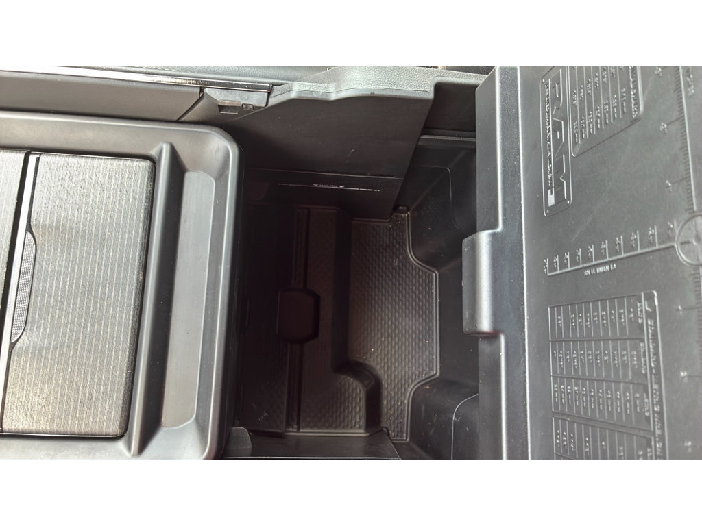 Used 2022 RAM 1500 Limited w/ Body-Colour Bumper Group AWD/4WD image 19