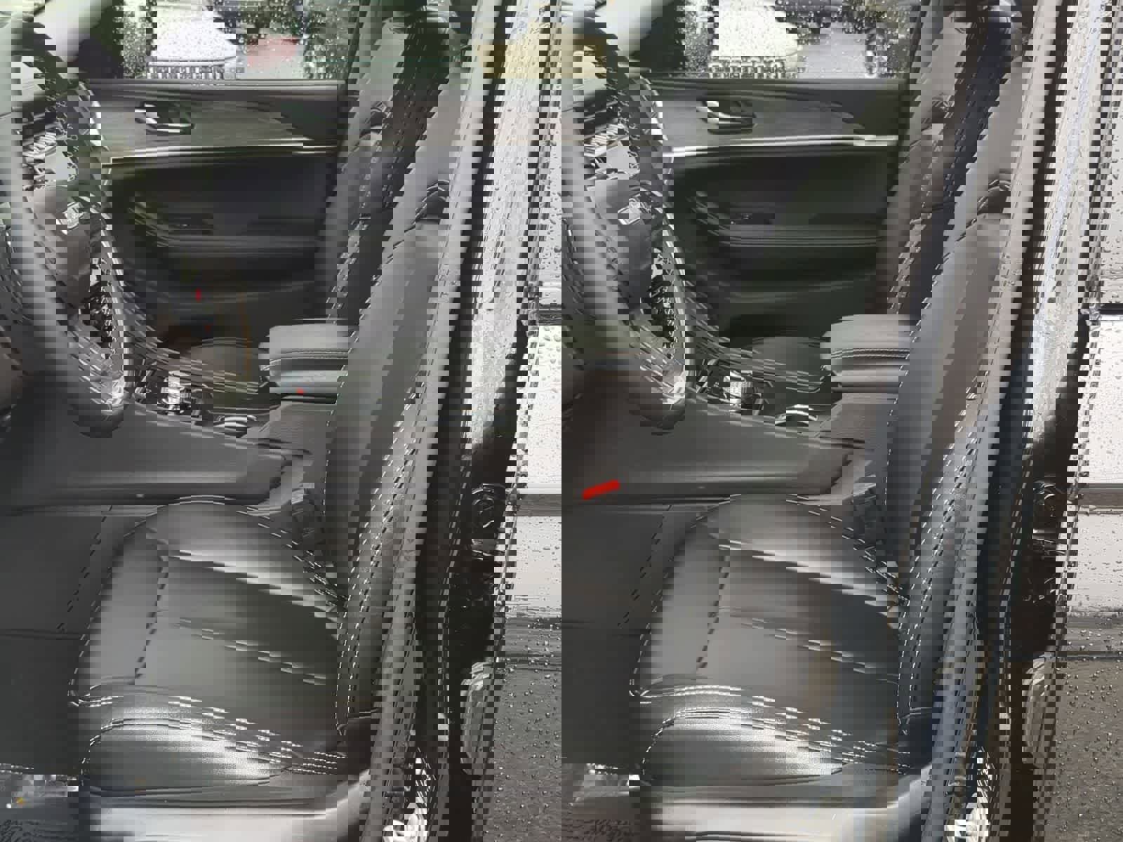 Certified 2024 Jeep Grand Cherokee Limited w/ Black Appearance Package image 16