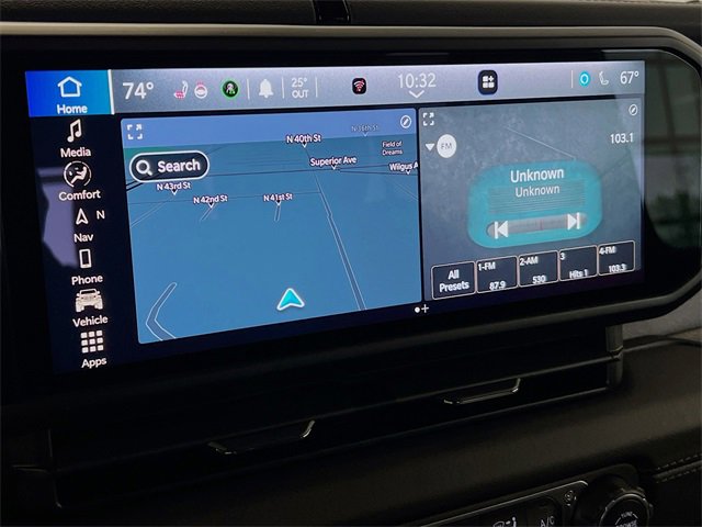 Used 2024 Jeep Wrangler Sahara w/ Technology Group image 7