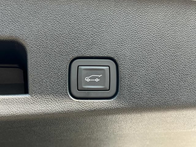 New 2026 GMC Acadia AT4 w/ Super Cruise Package AWD/4WD image 7