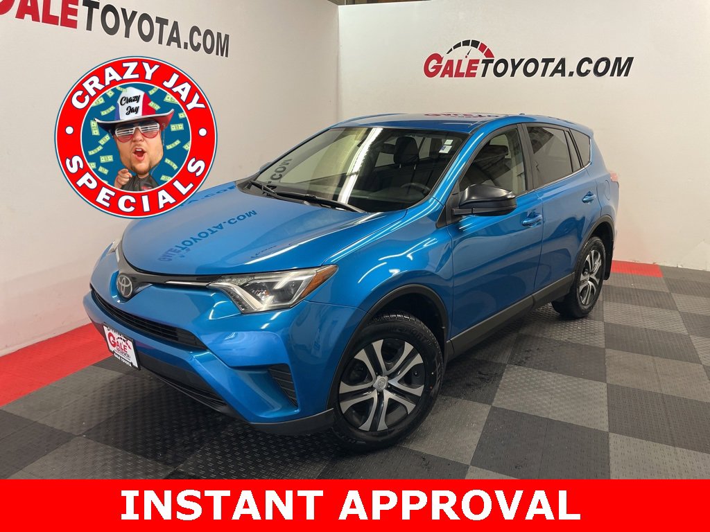 Used 2018 Toyota RAV4 LE w/ All Weather Liner Package