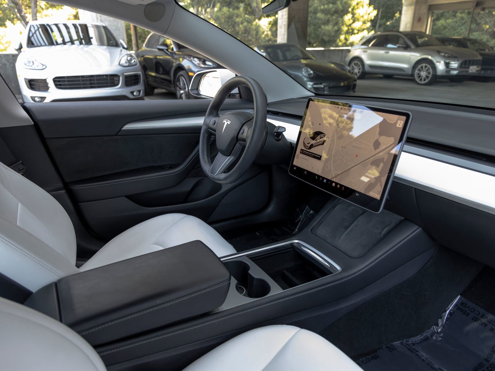 Used 2021 Tesla Model 3 Standard Range Plus image 51