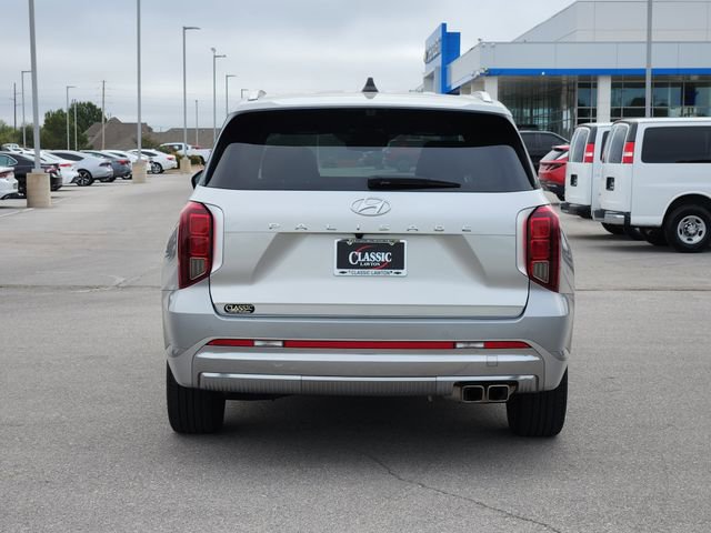 Used 2024 Hyundai Palisade Calligraphy image 6