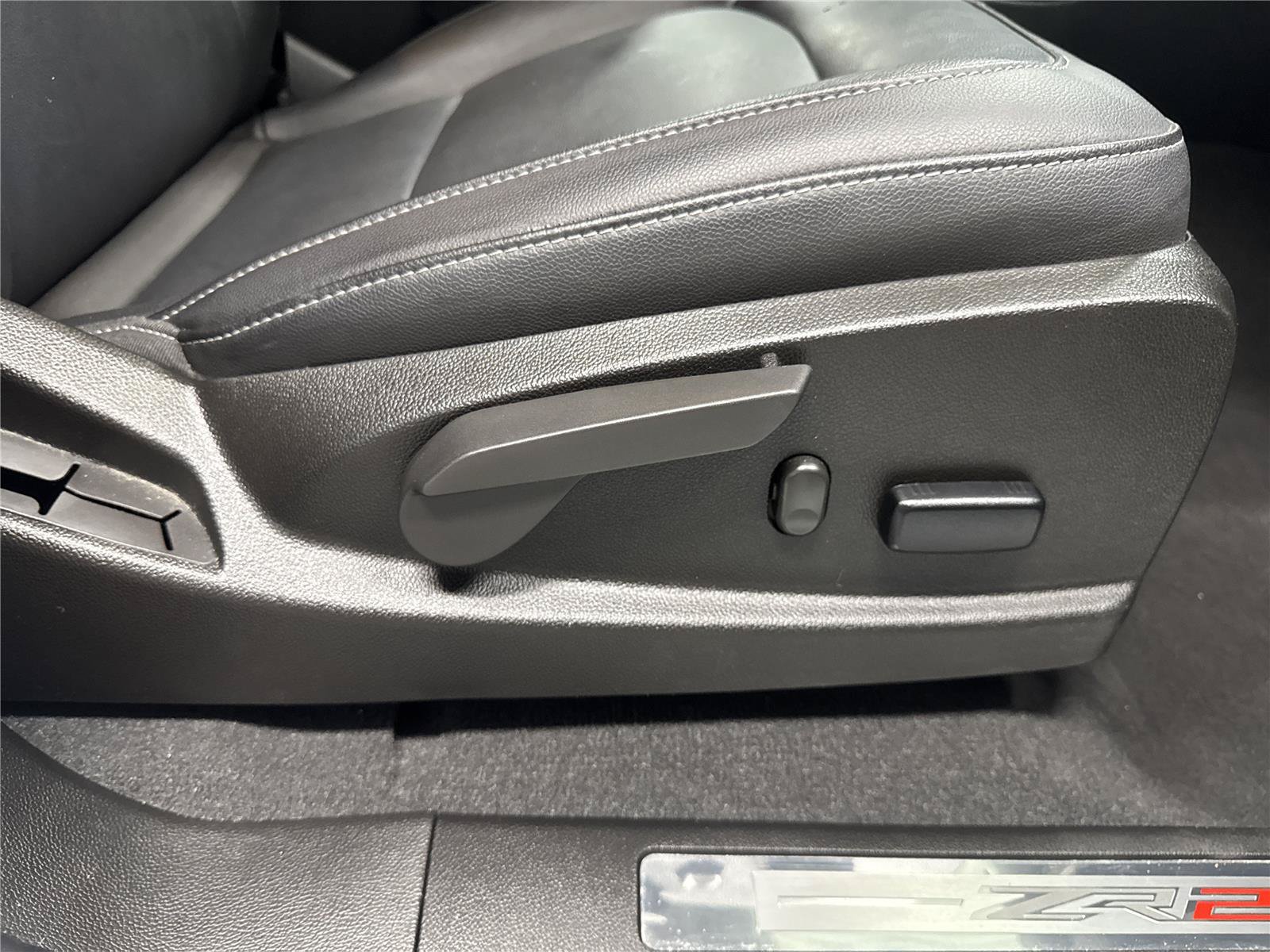 Used 2022 Chevrolet Colorado ZR2 AWD/4WD image 35
